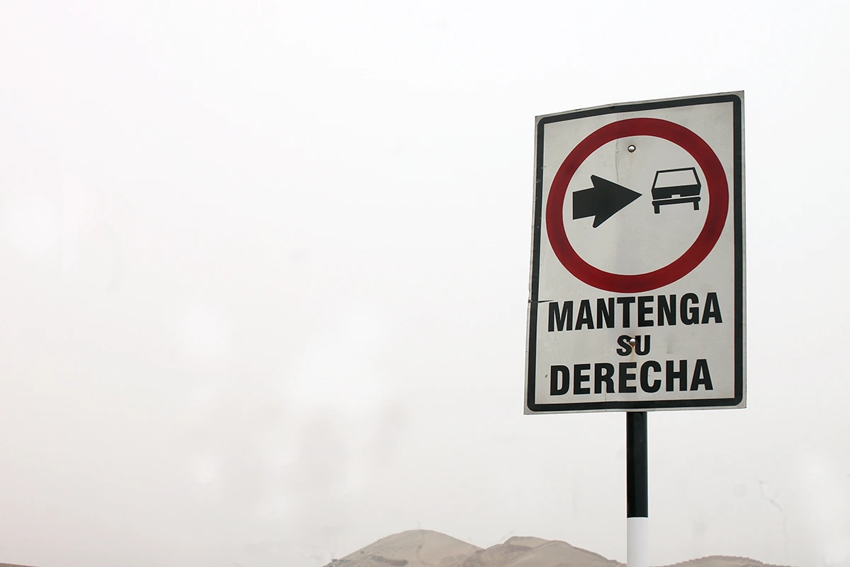Malas prácticas en la implementación de señales de tránsito 1 senal vial